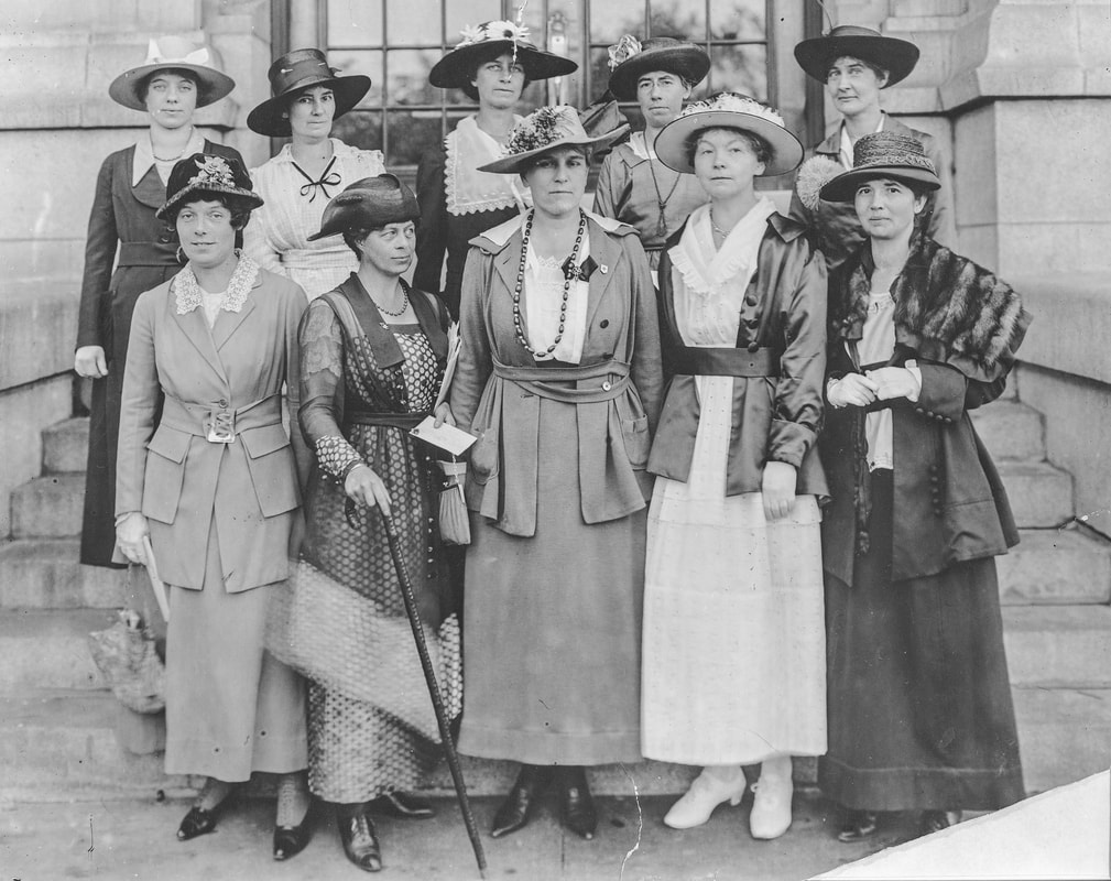 Group photo of representatives to the organization meeting of the Canadian Federation of University Women, Winnipeg, Manitoba.